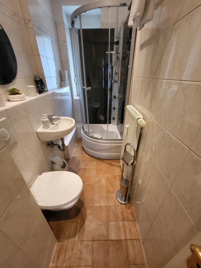 Apartment Pette C40 Berlino Esterno foto