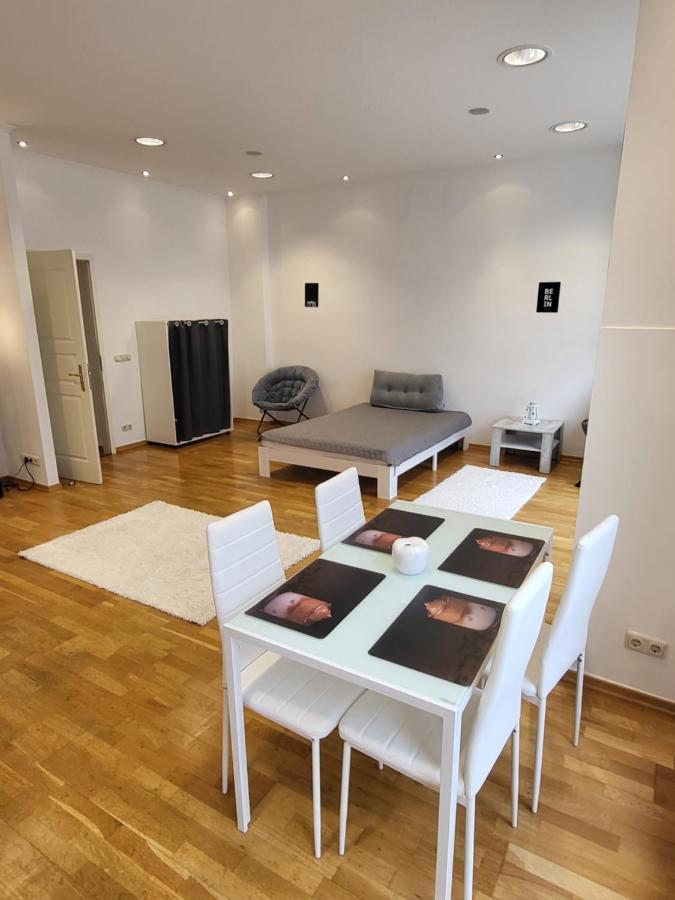 Apartment Pette C40 Berlino Esterno foto